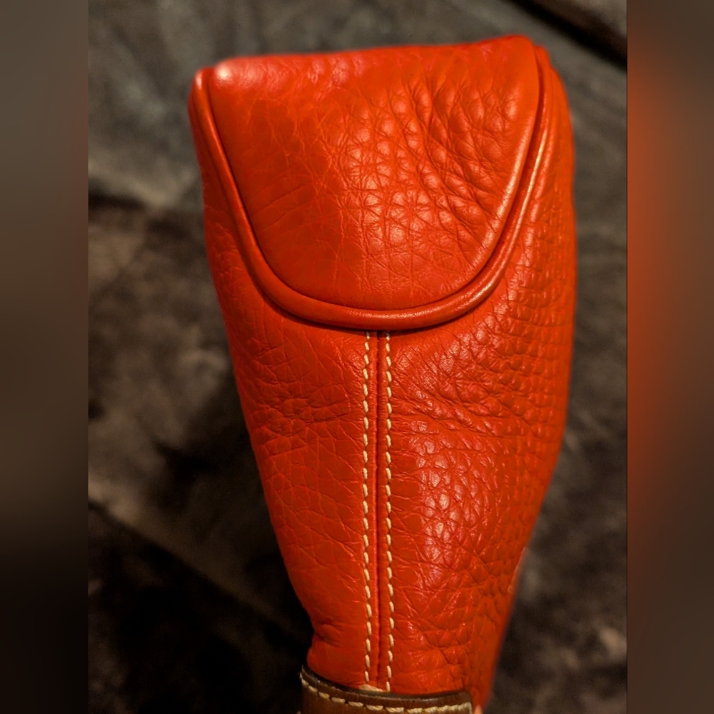Dooney & Bourke Red Leather Shoulder Crossbody Bag In Good Preowned Condition! - Picture 6 of 12